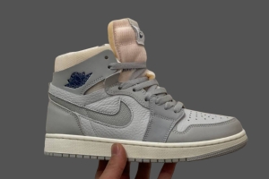 NikeNike Air Jordan 1 High