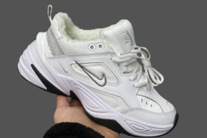 NikeЗимние кроссовки Nike M2K Tekno