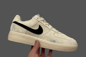 NikeNike Air Force 1 Low