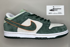 NikeNike SB Dunk Low Pro