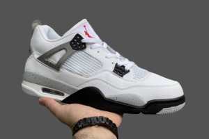 NikeNike Air Jordan 4