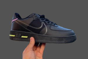 NikeNike Air Force 1 Low React